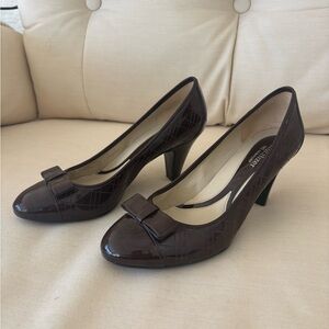 Naturalizer Dark Brown Heels with Bow Detail